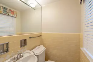 6225 N Kirkwood Ave, Chicago, IL 60646 - Photo 9