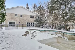 274 Timber View Dr, Oak Brook, IL 60523 - Photo 45