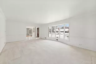 274 Timber View Dr, Oak Brook, IL 60523 - Photo 7