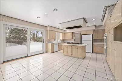 274 Timber View Drive, Oak Brook, IL 60523 - Photo 11