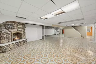 274 Timber View Dr, Oak Brook, IL 60523 - Photo 39