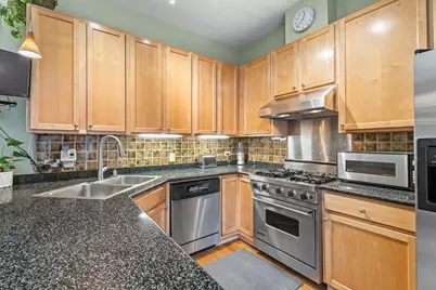 310 N Clinton Street #E, Chicago, IL 60661 - Photo 13