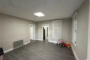 812 N 7th, Quincy, IL 62301 - Photo 3