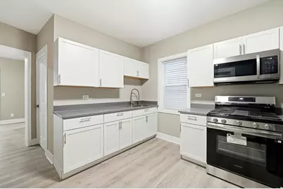 1217 N Harding Avenue, Chicago, IL 60651 - Photo 11