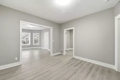 1217 N Harding Avenue, Chicago, IL 60651 - Photo 7