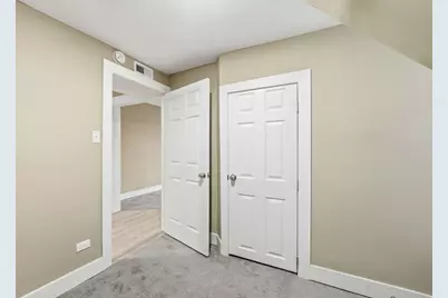 1217 N Harding Avenue, Chicago, IL 60651 - Photo 21