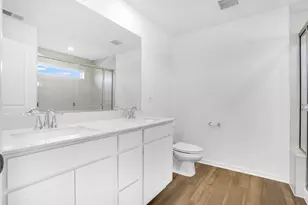 4228 Meadowridge Rd, Woodstock, IL 60098 - Photo 9