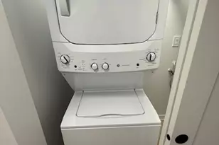 7717 N Sheridan Rd, Chicago, IL 60626 - Photo 17