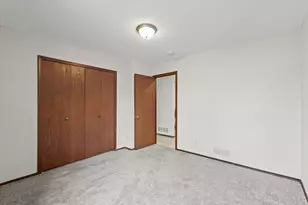 2555 Clayton Blvd, Champaign, IL 61822 - Photo 15