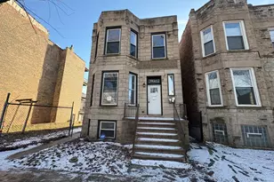 3843 W Fillmore St, Chicago, IL 60624 - Photo 1