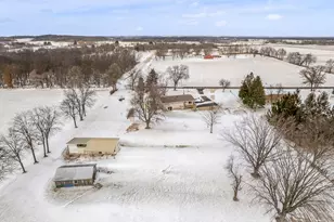 8611 Huber Rd, Belvidere, IL 61008 - Photo 9