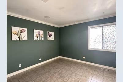 1447 Fremont Drive, Hanover Park, IL 60133 - Photo 11