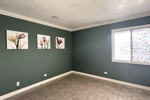 1447 Fremont Dr, Hanover Park, IL 60133 - Photo 11