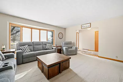 126 Shirley Avenue, Rochelle, IL 61068 - Photo 7