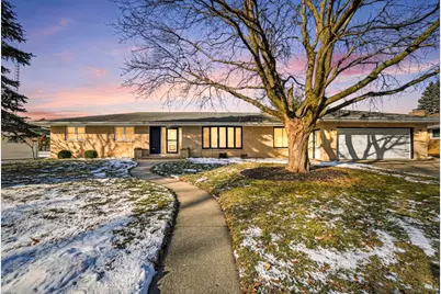 126 Shirley Avenue, Rochelle, IL 61068 - Photo 1