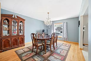 126 Shirley Ave, Rochelle, IL 61068 - Photo 9