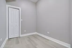 3926 W Arthington St, Chicago, IL 60624 - Photo 31