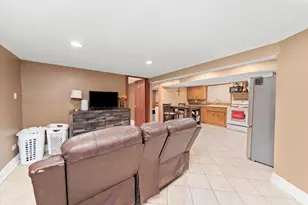 7726 Neenah Ave, Burbank, IL 60459 - Photo 23