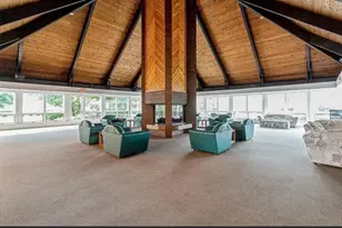 1880 Bonnie Ln, Hoffman Estates, IL 60169 - Photo 13