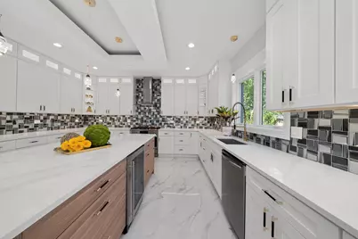 10441 S 83rd Avenue, Palos Hills, IL 60465 - Photo 13