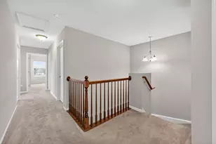 334 Buckingham Ct, Lombard, IL 60148 - Photo 15