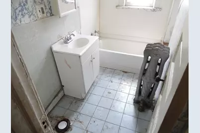 6347 S Eberhart Avenue, Chicago, IL 60637 - Photo 7