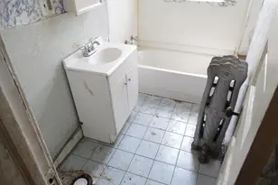 6347 S Eberhart Ave, Chicago, IL 60637 - Photo 7