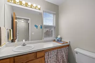 1115 Apple Hill Ct, Elgin, IL 60120 - Photo 13