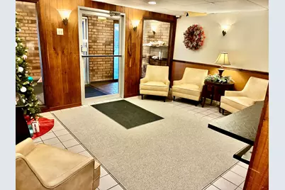 500 Redondo Drive #309, Downers Grove, IL 60516 - Photo 3