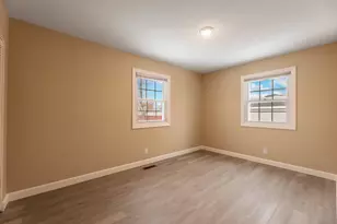 1616 Wilcox St, Crest Hill, IL 60435 - Photo 11