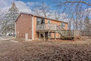 4149 W Oglesby Ave, Gurnee, IL 60031 - Photo 3