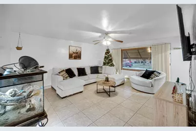 15817 Union Avenue, Harvey, IL 60426 - Photo 9