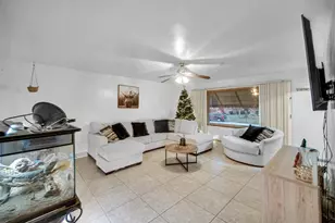 15817 Union Ave, Harvey, IL 60426 - Photo 9