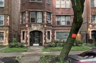 8116 S Ingleside Ave, Chicago, IL 60619 - Photo 1