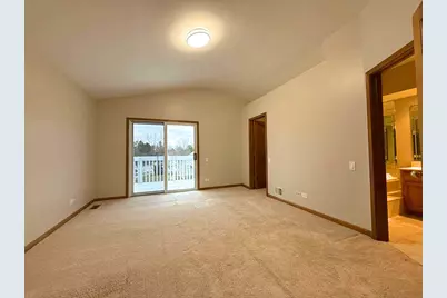 4797 Amber Circle, Hoffman Estates, IL 60192 - Photo 11
