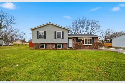 3486 Dorchester Avenue, Gurnee, IL 60031 - Photo 1