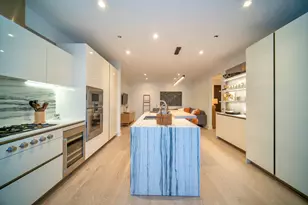 363 E Wacker Dr, Chicago, IL 60601 - Photo 5