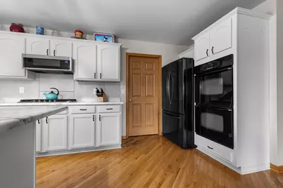 509 Lynnann Court, Marengo, IL 60152 - Photo 5