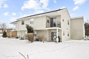 86 N Victoria Ln, Streamwood, IL 60107 - Photo 21