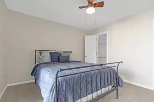 1915 N Hicks Rd, Palatine, IL 60074 - Photo 13