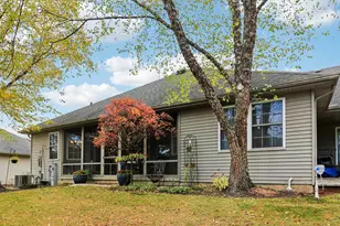 1923 Schomer Ct, Aurora, IL 60505 - Photo 27