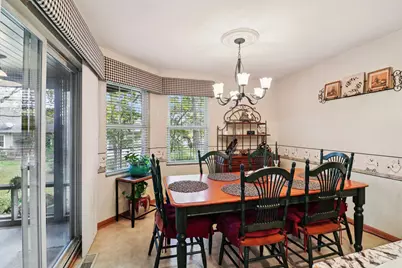 1923 Schomer Court #1923, Aurora, IL 60505 - Photo 7