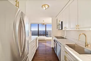 5445 N Sheridan Rd, Chicago, IL 60640 - Photo 7