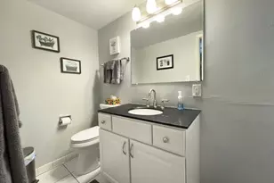 1313 S Rebecca Rd, Lombard, IL 60148 - Photo 13