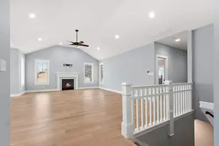 549 Louise Dr, Manteno, IL 60950 - Photo 7