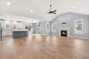 549 Louise Dr, Manteno, IL 60950 - Photo 13