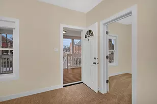 729 Claim St, Aurora, IL 60505 - Photo 5