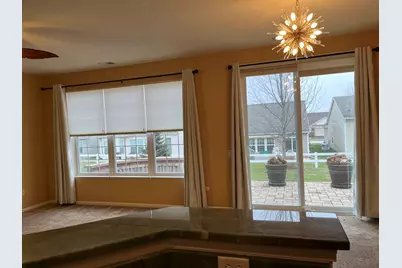 847 Cascade Falls Drive, Elgin, IL 60124 - Photo 5