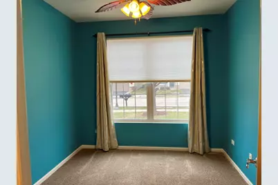 847 Cascade Falls Drive, Elgin, IL 60124 - Photo 9