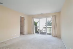 2906 Stonewater Dr, Naperville, IL 60564 - Photo 9